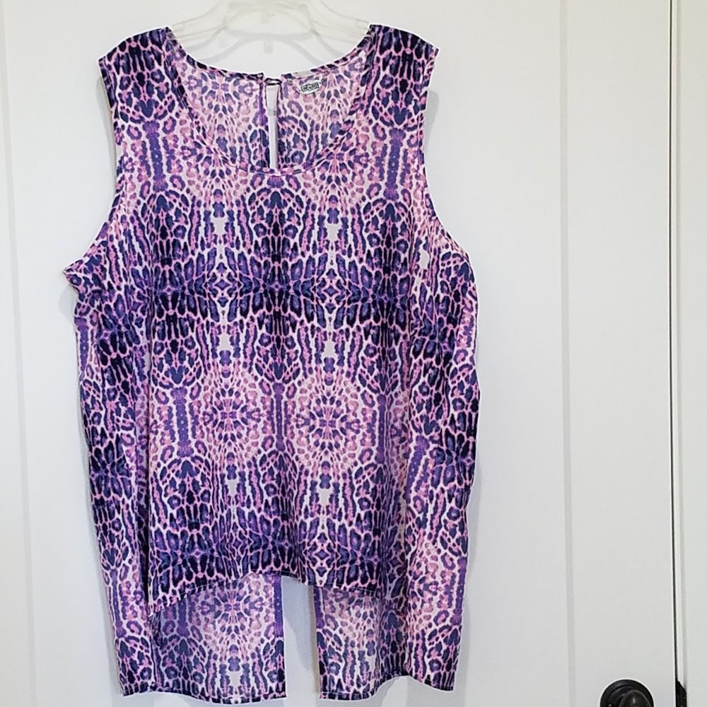 pink blue white sleeveless split back blouse tunic